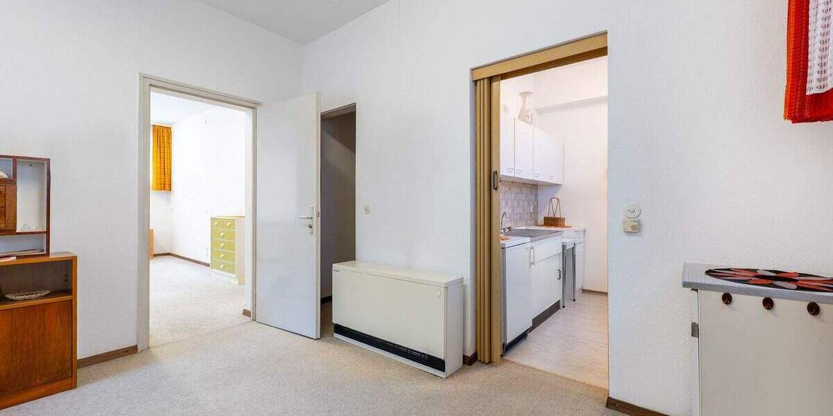 Mehrfamilienhaus, Wohnhaus Stuttgart Degerloch - 9 Zimmer, 140 m&sup2;, 690.000&euro; | Angebot:25685475