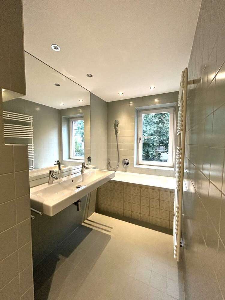 Wohnung zum Mieten in Stuttgart 2.495 € 124 m²
