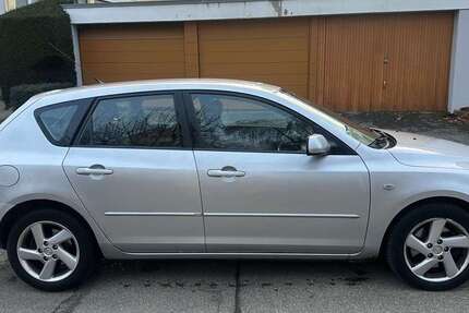 Mazda 3 228.687 km 1.700 &euro; Ludwigsburg 71640