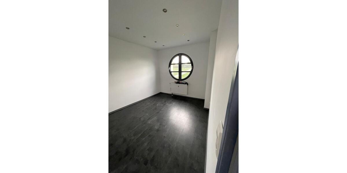 Gewerbeobjekt Ditzingen - 2.600&euro; | Angebot:26535307