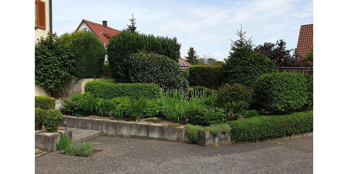 Mehrfamilienhaus, Wohnhaus Bietigheim-Bissingen Bissingen - 10 Zimmer, 210 m&sup2;, 850.000&euro; | Angebot:24154002