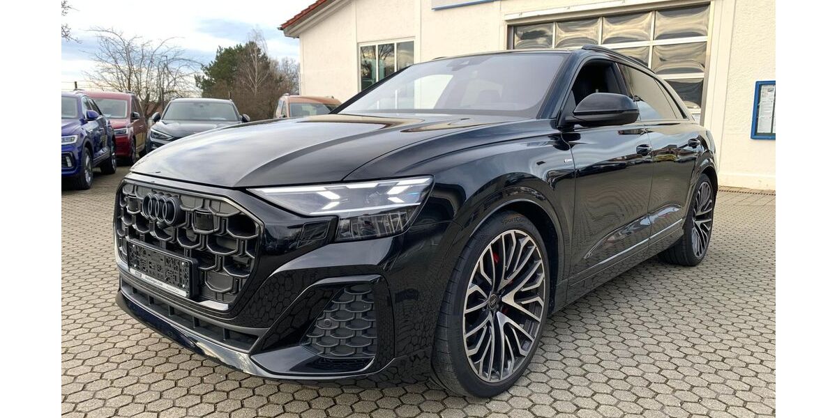 Audi Q8 7.859 km 89.995 &euro; Kirchheim/Teck-Nabern 73230