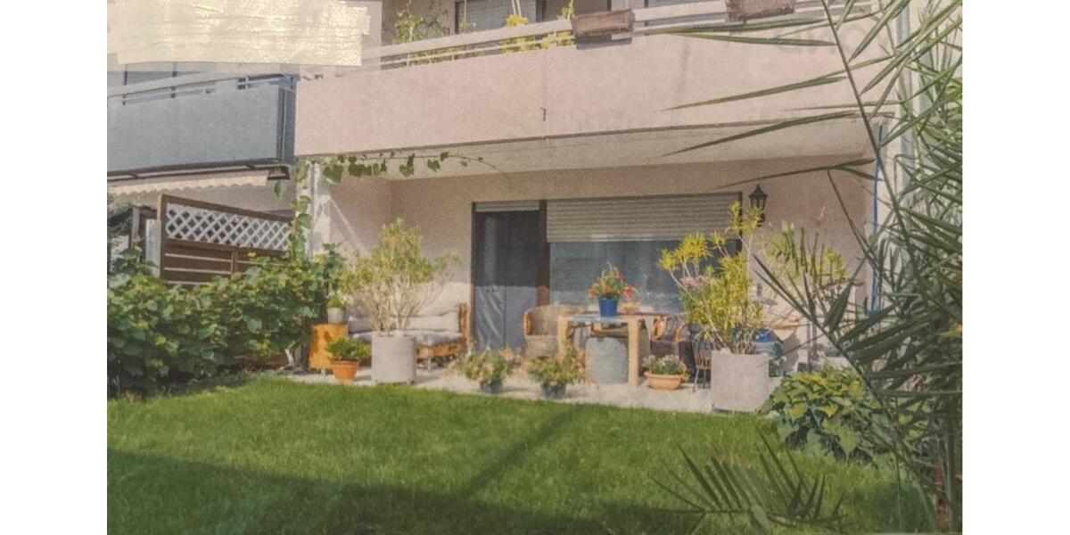 Reihenhaus Riederich - 8 Zimmer, 144 m&sup2;, 550.000&euro; | Angebot:24459700