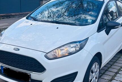 Ford Fiesta 62.900 km 7.699 &euro; Remseck 71686