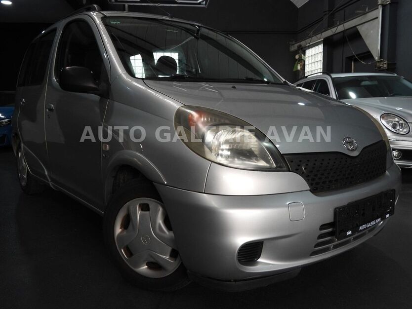 Toyota Yaris 123.788 km 4.500 € Schorndorf bei Stuttgart 73614