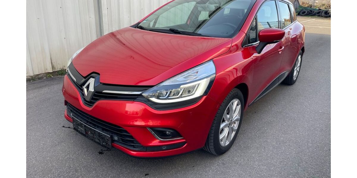 Renault Clio 142.000 km 9.690 &euro; Böblingen 71034