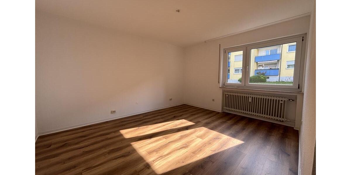 Etagenwohnung Ludwigsburg Hoheneck - 5.5 Zimmer, 135 m&sup2;, 1.650&euro; | Angebot:26477081