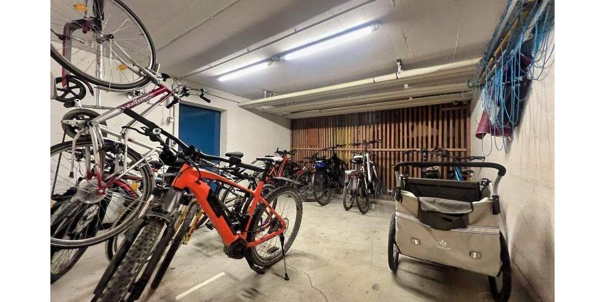 Etagenwohnung Nürtingen - 3 Zimmer, 81 m&sup2;, 305.000&euro; | Angebot:26930726