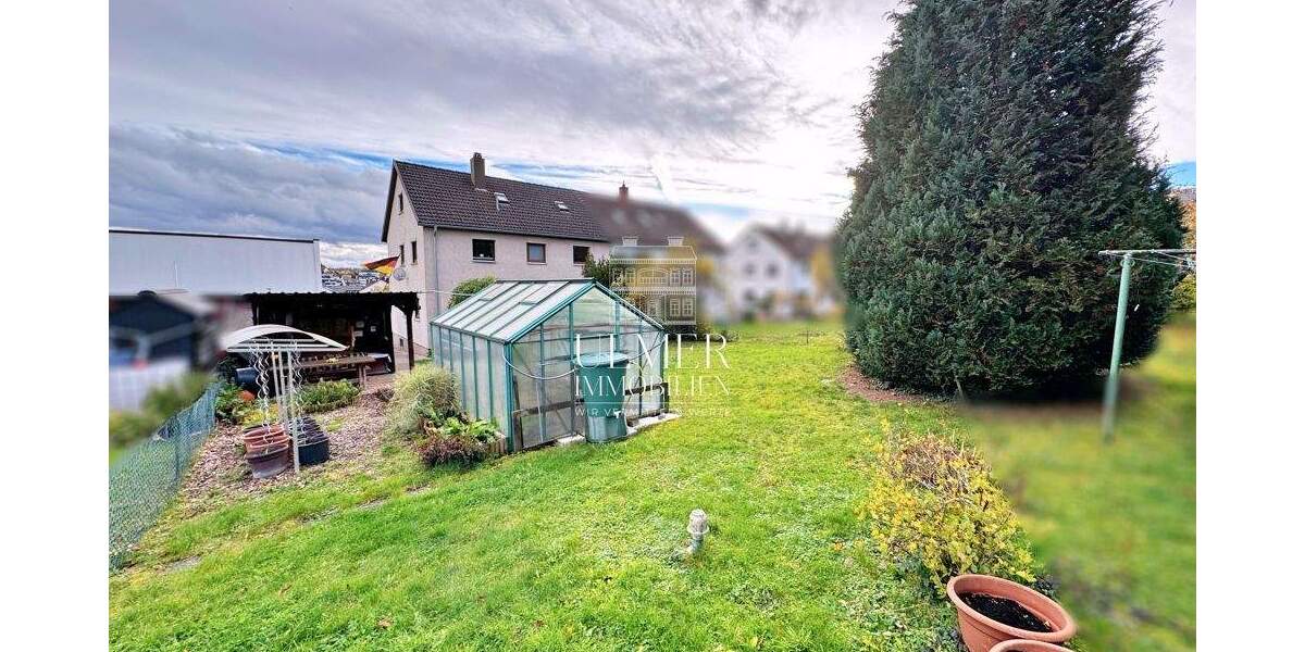 gepflegte Doppelhaushälfte mit großzügigem Grundstück in bester Lage von Böblingen 8 zimmer