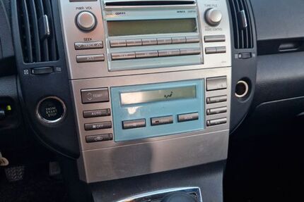 Toyota Corolla Verso 241.000 km 3.300 &euro; Kirchheim teck 73230