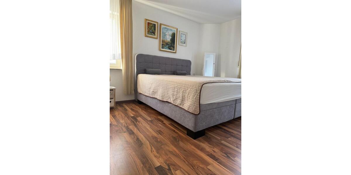 Hochparterre Sindelfingen - 3 Zimmer, 75 m&sup2;, 365.000&euro; | Angebot:26120598