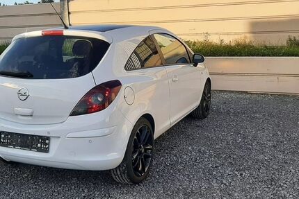 Opel Corsa 225.000 km 2.490 € Vaihingen an der Enz 71665