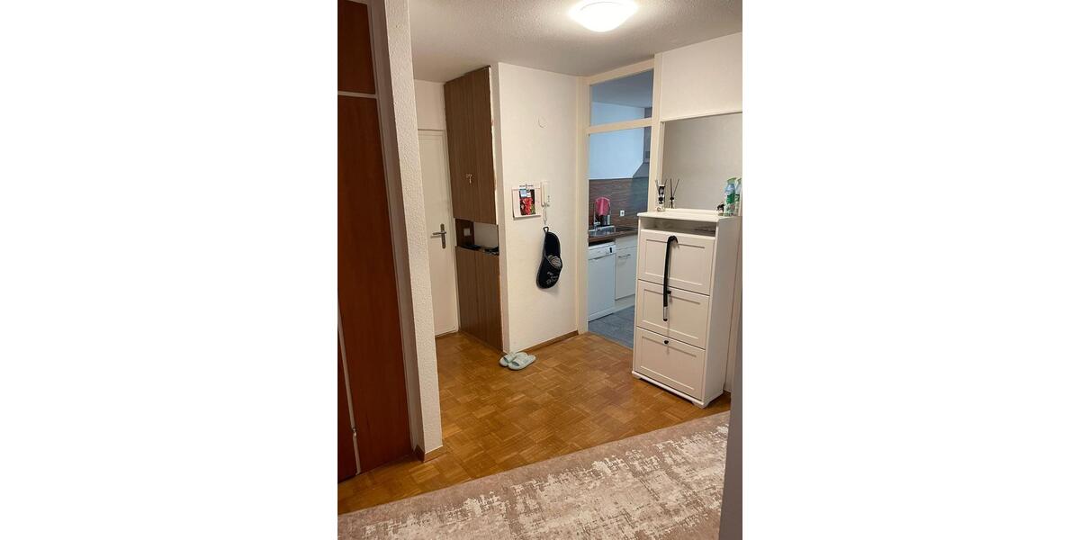 Etagenwohnung Stuttgart Birkach - 3 Zimmer, 89 m&sup2;, 1.200&euro; | Angebot:26047572