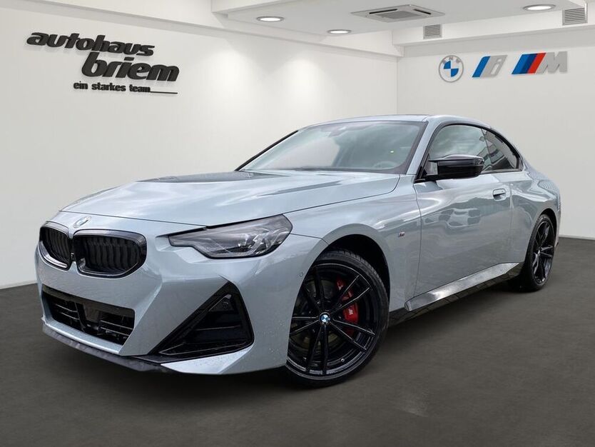 M240i