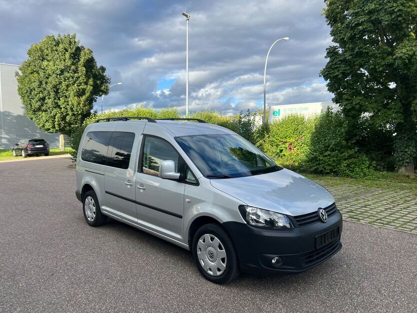 VW Caddy 136.000 km 12.999 € Korntal-Münchingen 70825