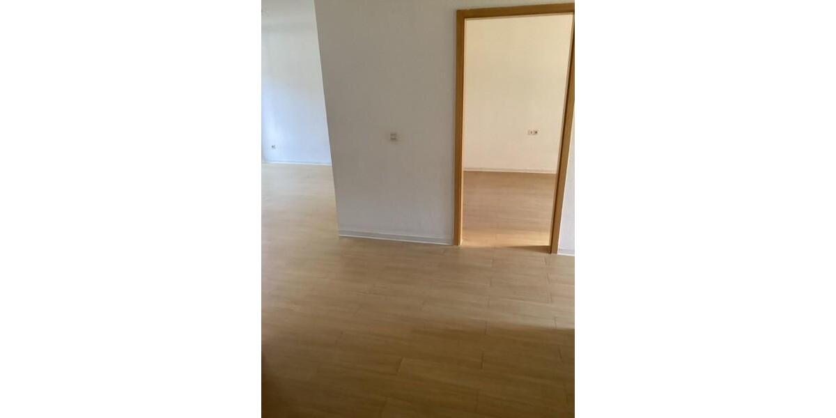 Erdgeschoßwohnung Sindelfingen - 2 Zimmer, 50 m&sup2;, 701&euro; | Angebot:26646517