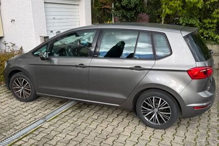 VW Golf Sportsvan 31.265 km 11.800 € Ludwigsburg 71636