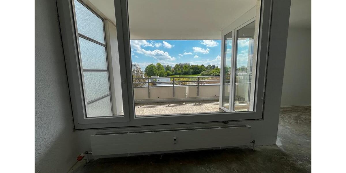 Etagenwohnung Esslingen am Neckar Brühl - 4 Zimmer, 94 m&sup2;, 360.000&euro; | Angebot:26577480