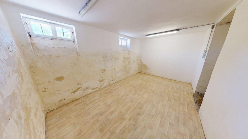 Doppelhaushälfte Stuttgart Feuerbach - 6 Zimmer, 149 m&sup2;, 499.000&euro; | Angebot:26754136