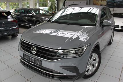 VW Tiguan 63.000 km 28.190 € Weil im Schönbuch 71093