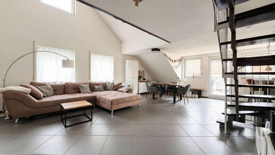 Maisonettenwohnung Gerlingen - 2.5 Zimmer, 80 m&sup2;, 1.150&euro; | Angebot:26688447