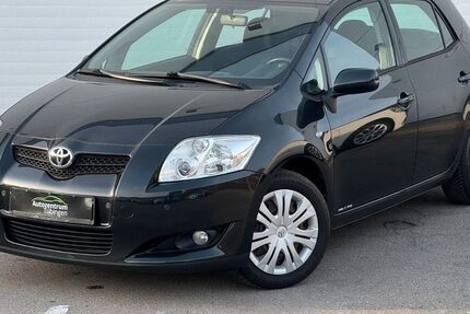 Toyota Auris 185.000 km 3.990 &euro; Tübingen 72072