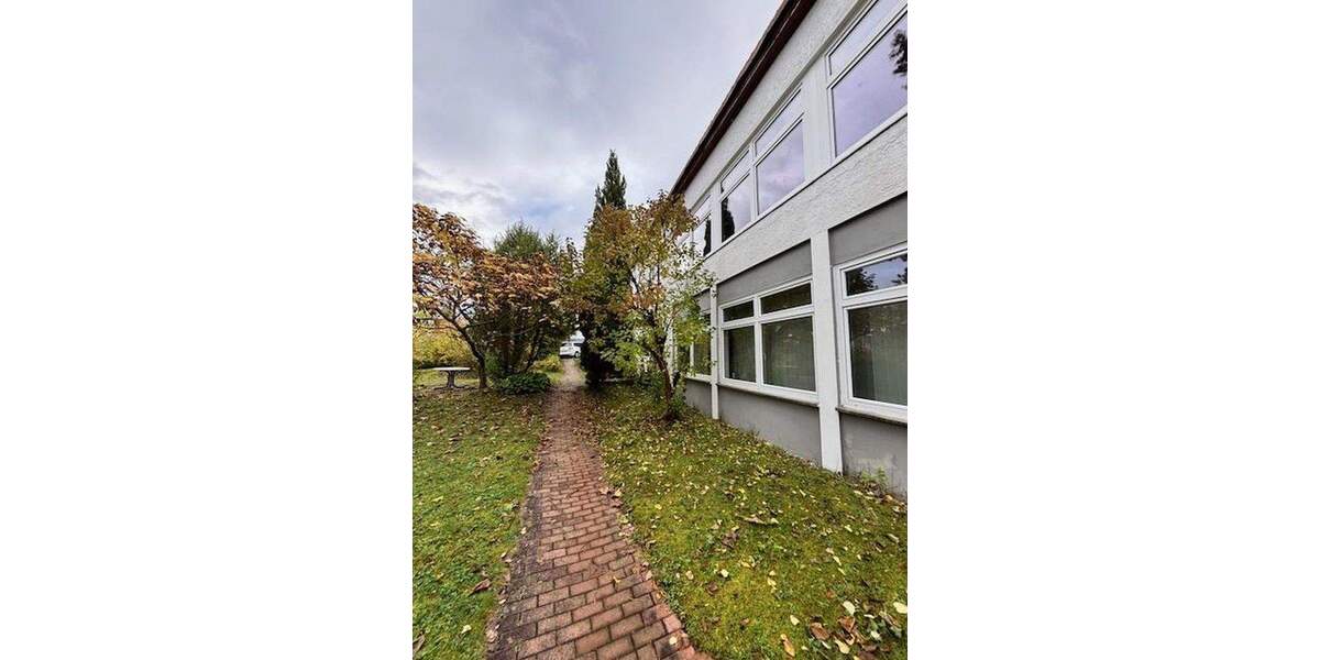 Loft-Büro 130m² + Garten | Flexibel nutzbar | Böblingen provisionsfrei zimmer