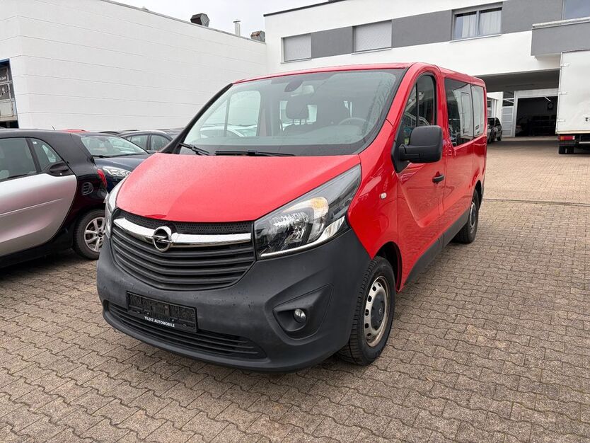 Opel Vivaro 104.685 km 15.995 € Stuttgart 70597