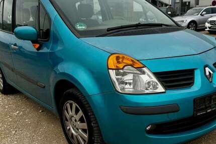 Renault Modus 182.000 km 1.699 &euro; Metzingen 72555