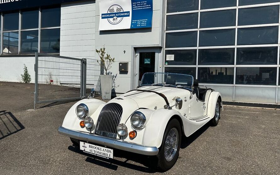 Morgan Plus 8 76.900 km 45.900 € Winterbach 73650
