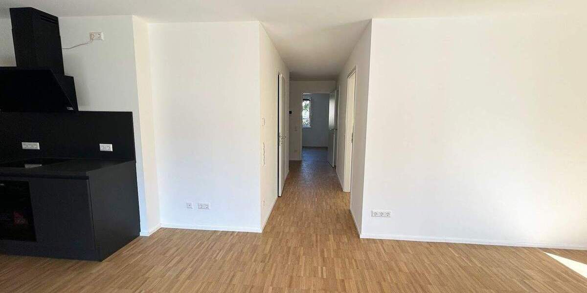 Etagenwohnung Stuttgart Untertürkheim - 3 Zimmer, 80 m&sup2;, 1.440&euro; | Angebot:24723643