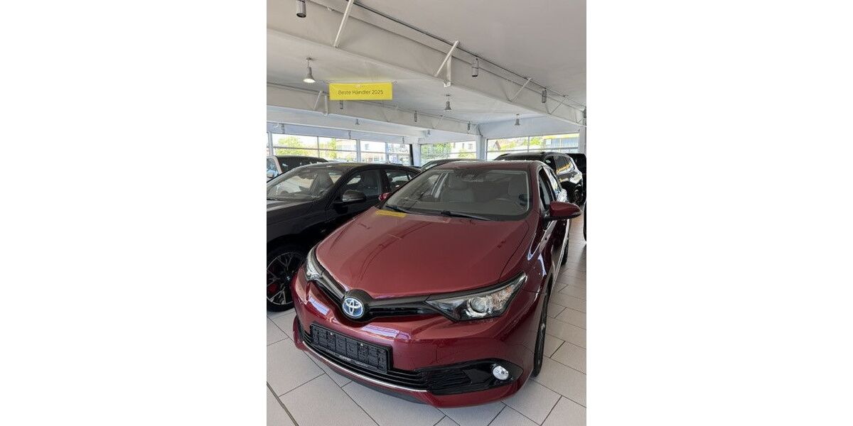 Toyota Auris 40.000 km 15.900 &euro; Vaihingen / Enz 71665