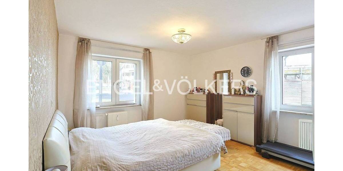 Etagenwohnung Ludwigsburg Süd - 4 Zimmer, 126 m&sup2;, 490.000&euro; | Angebot:26141181