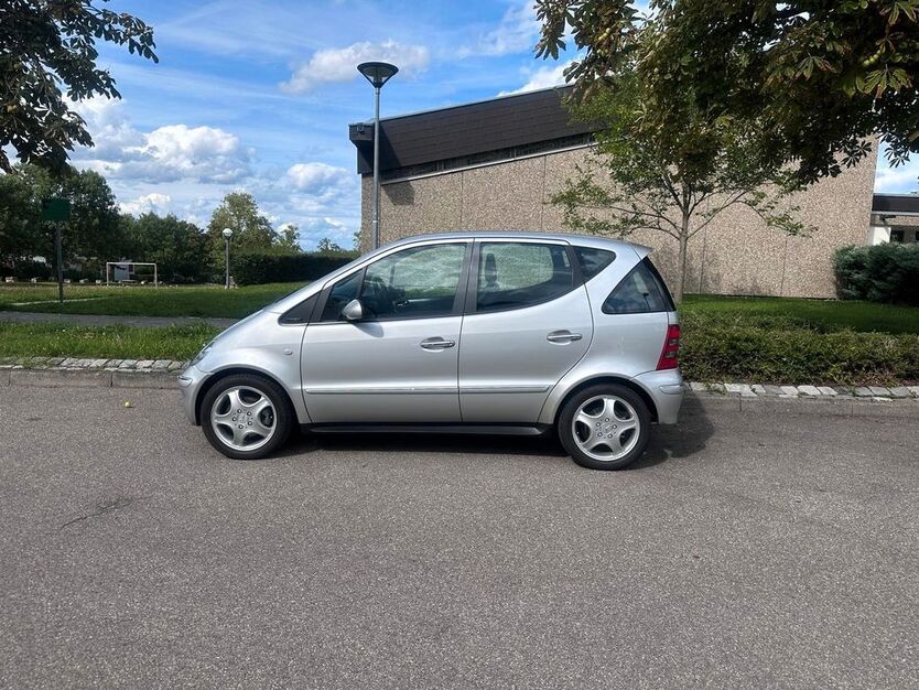 Mercedes-Benz A 190 52.000 km 7.500 € Gerlingen 70839