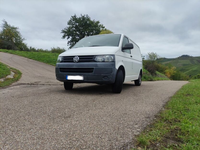 VW T5 Transporter 216.000 km 12.500 € Weinstadt 71384