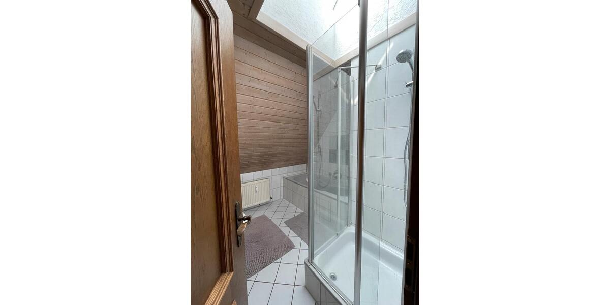 Maisonettenwohnung Leonberg - 2 Zimmer, 60 m&sup2;, 970&euro; | Angebot:26336119