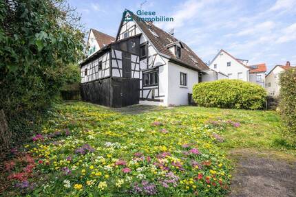 Haus Stuttgart - Degerloch Degerloch - 4 Zimmer, 105 m&sup2;, 350.000&euro; | Angebot:26616854
