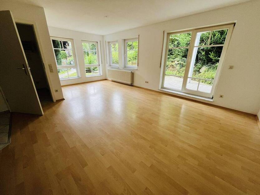 Tolle Erdgeschoßwohnung mit Gartenanteil