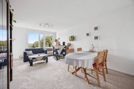2-Zimmer-Wohnung mit 64 m² in zentraler Lage von Eglosheim