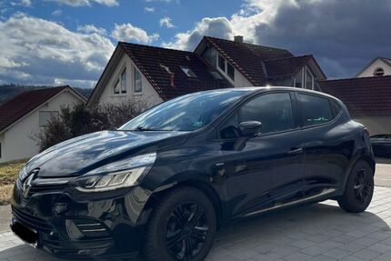 Renault Clio 153.412 km 7.400 &euro; Auenwald 71549