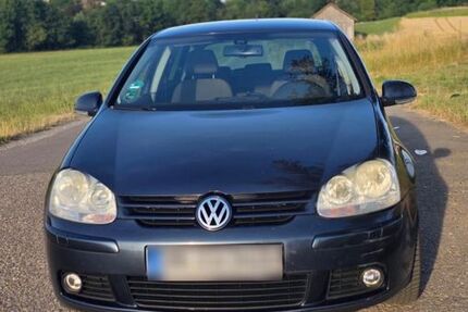 VW Golf 304.000 km 1.300 &euro; Leutenbach 71397