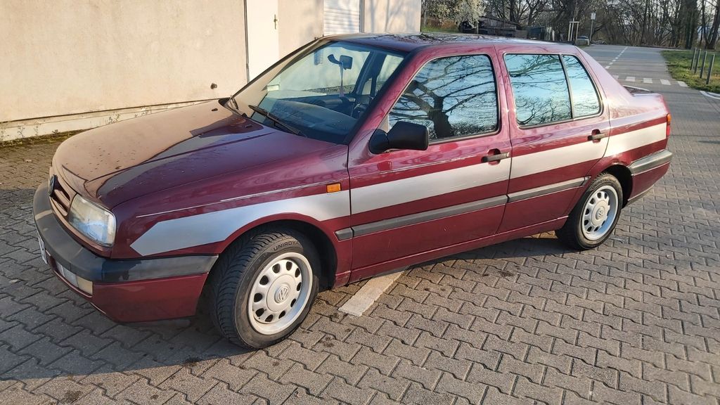 VW Vento 207.000 km 1.700 &euro; Stuttgart 70376