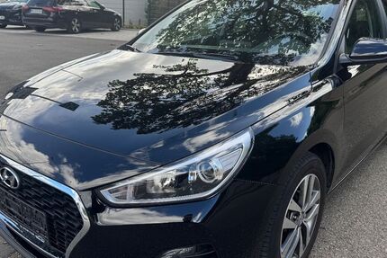 Hyundai i30 17.000 km 14.950 € Ingersheim/Ludwigsburg 74379