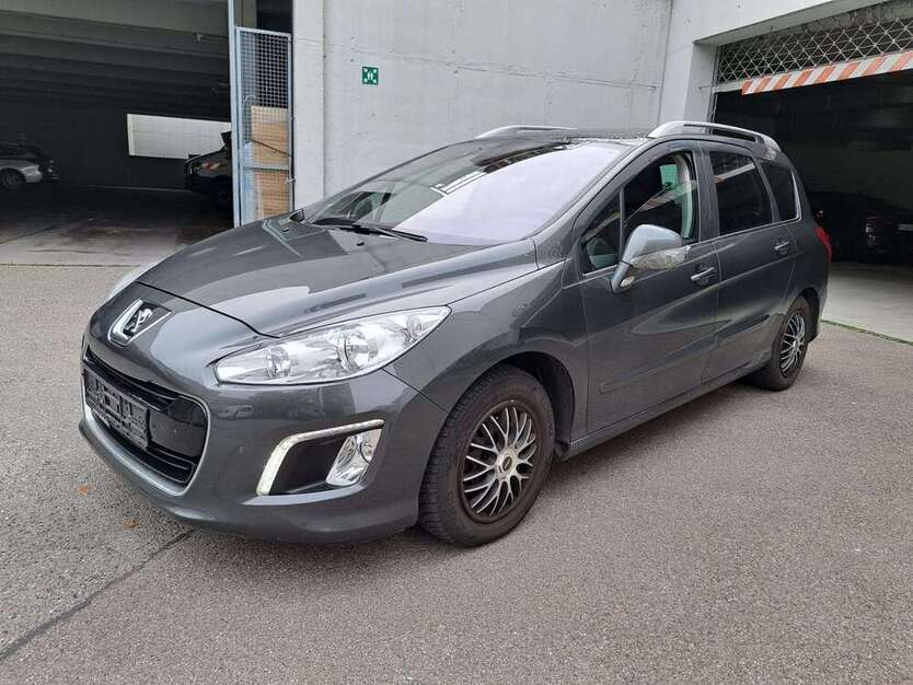 Peugeot 308 210.000 km 2.200 € Reutlingen 72766