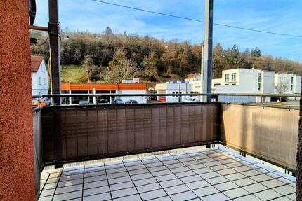 Helle 2-Zimmer Wohnung mit Balkon und EBK in 70327 Stuttgart 2 zimmer