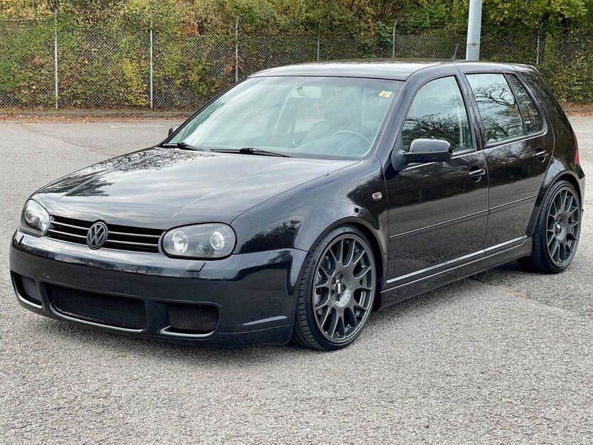 VW Golf 250.000 km 6.980 € Stuttgart 70469