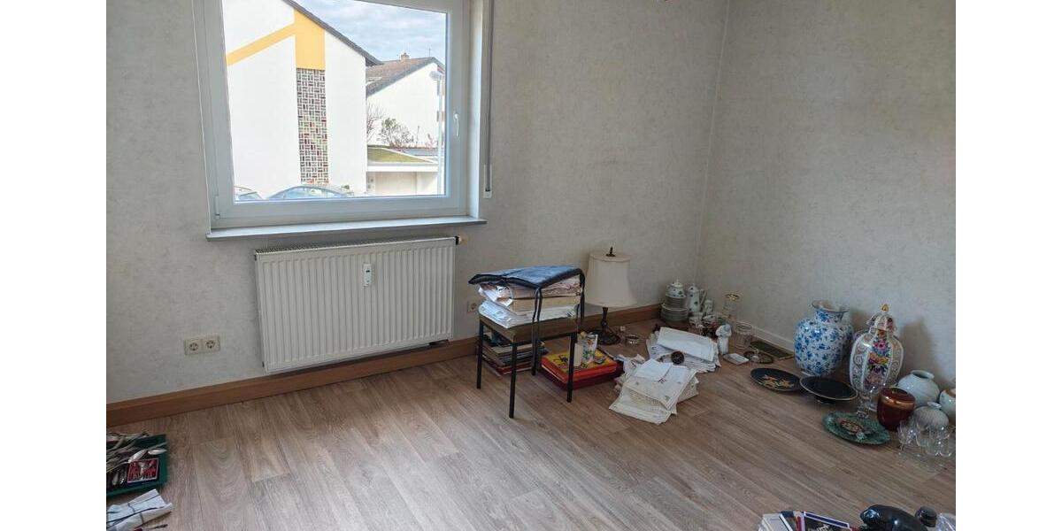 Etagenwohnung Leonberg - 3 Zimmer, 87 m&sup2;, 910&euro; | Angebot:26249345