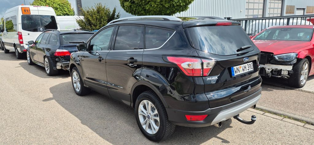 Ford Kuga 82.000 km 13.000 € Waiblingen 71336