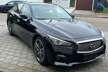 INFINITI Q50