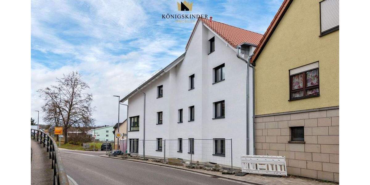 Etagenwohnung Weissach Flacht - 4 Zimmer, 96 m&sup2;, 449.000&euro; | Angebot:25682038